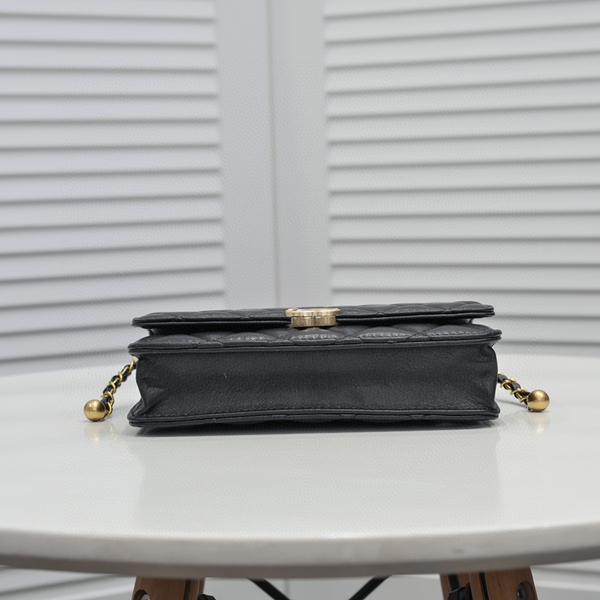 シャネルバッグ内部構造